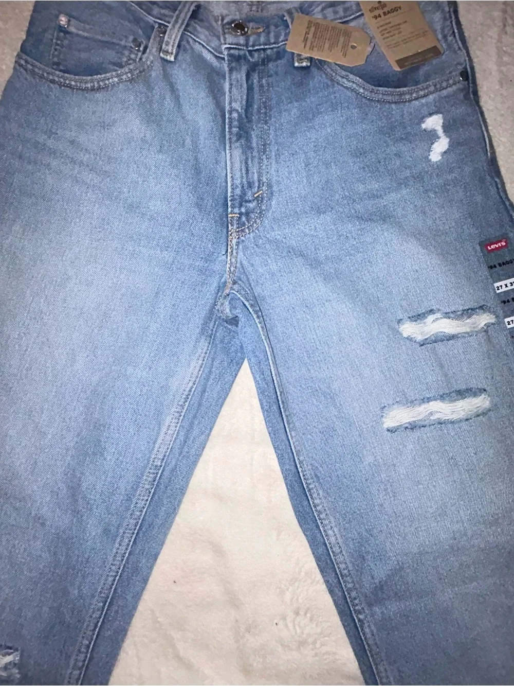 Levi's silver tap Light Blue Distressed Straight-Leg Jeans 27x31